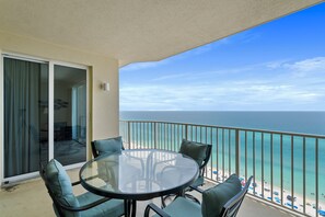 Outdoor dining - Gulf Views & Family Fun – 3BR Boardwalk Condo (Panama City Beach)