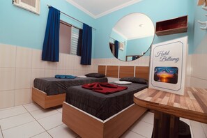 Kamar Double atau Twin Standar | Wi-Fi gratis dan seprai linen