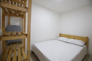 Room | Free WiFi - Studio 68 (Recife)