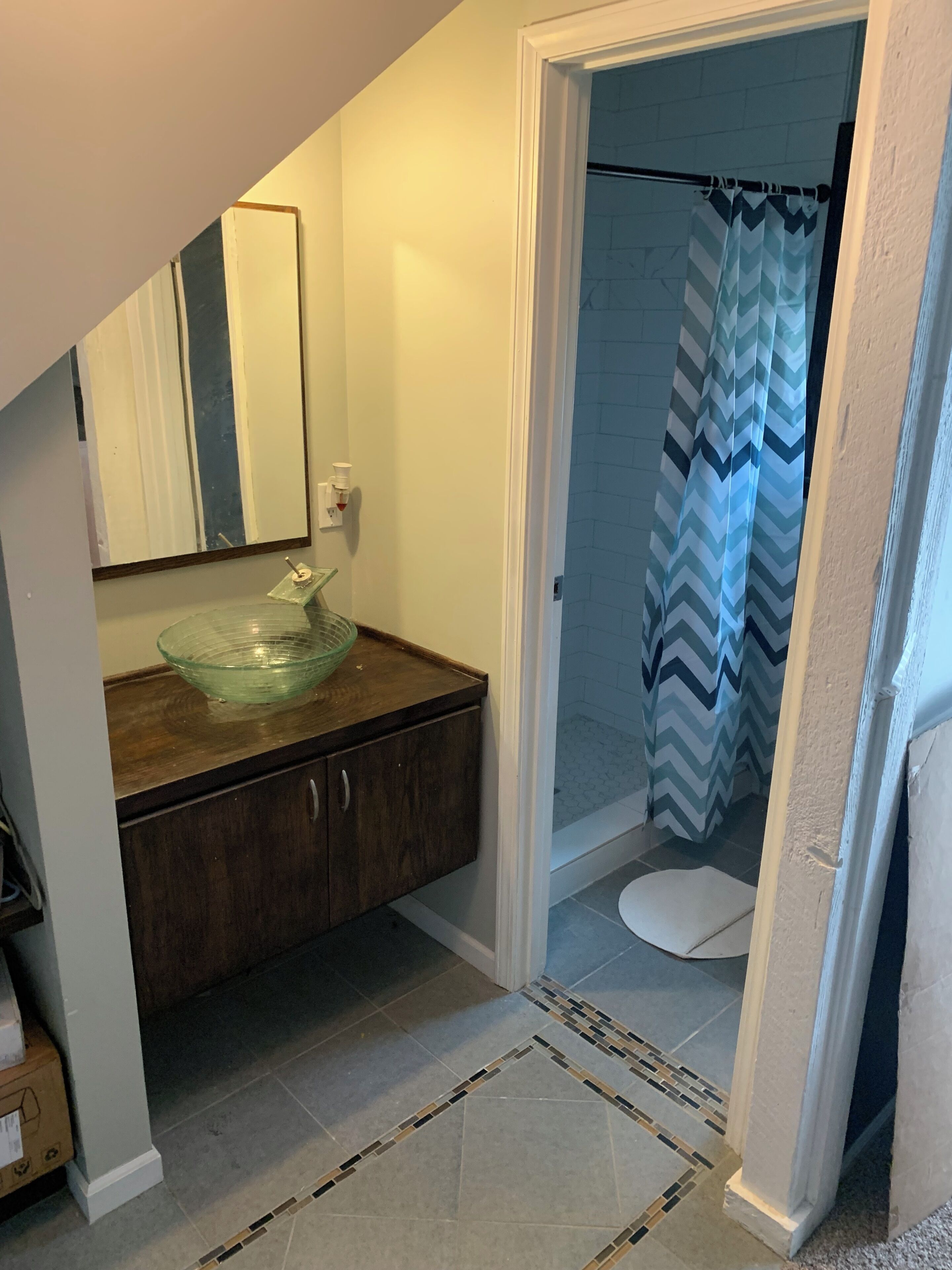 Shower, towels, toilet paper