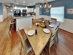 Dining - Fin & Feather | Spacious Port A Home, Steps to Sand (Port Aransas)