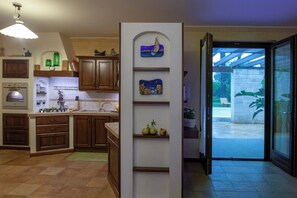 Interior - Villa Monica - Private Spacious Villa with 15m Pool near Polignano a Mare (Bari)