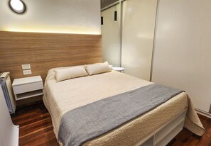 1 bedroom, free WiFi, bed sheets - Palermo: Stylish Deco in a Functional Studio with Balcony (Buenos Aires)