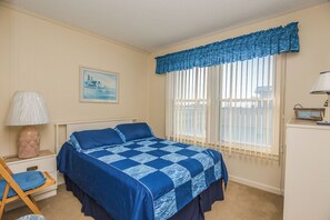 Room - 3 Bedroom, 2 Bath Condo Oceanblock (Ocean City)