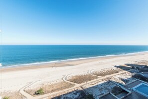 Beach - Ocean City's Premiere Building (Ocean City)
