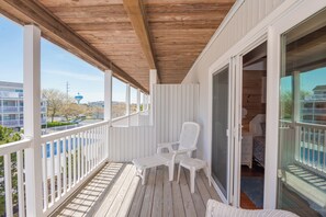 Terrace/patio - Large Oceanside Townhouse (Ocean City)