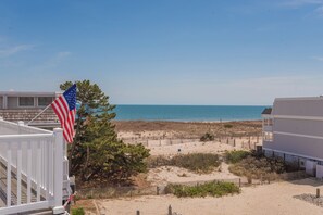 Beach nearby - Large Oceanside Townhouse (Ocean City)