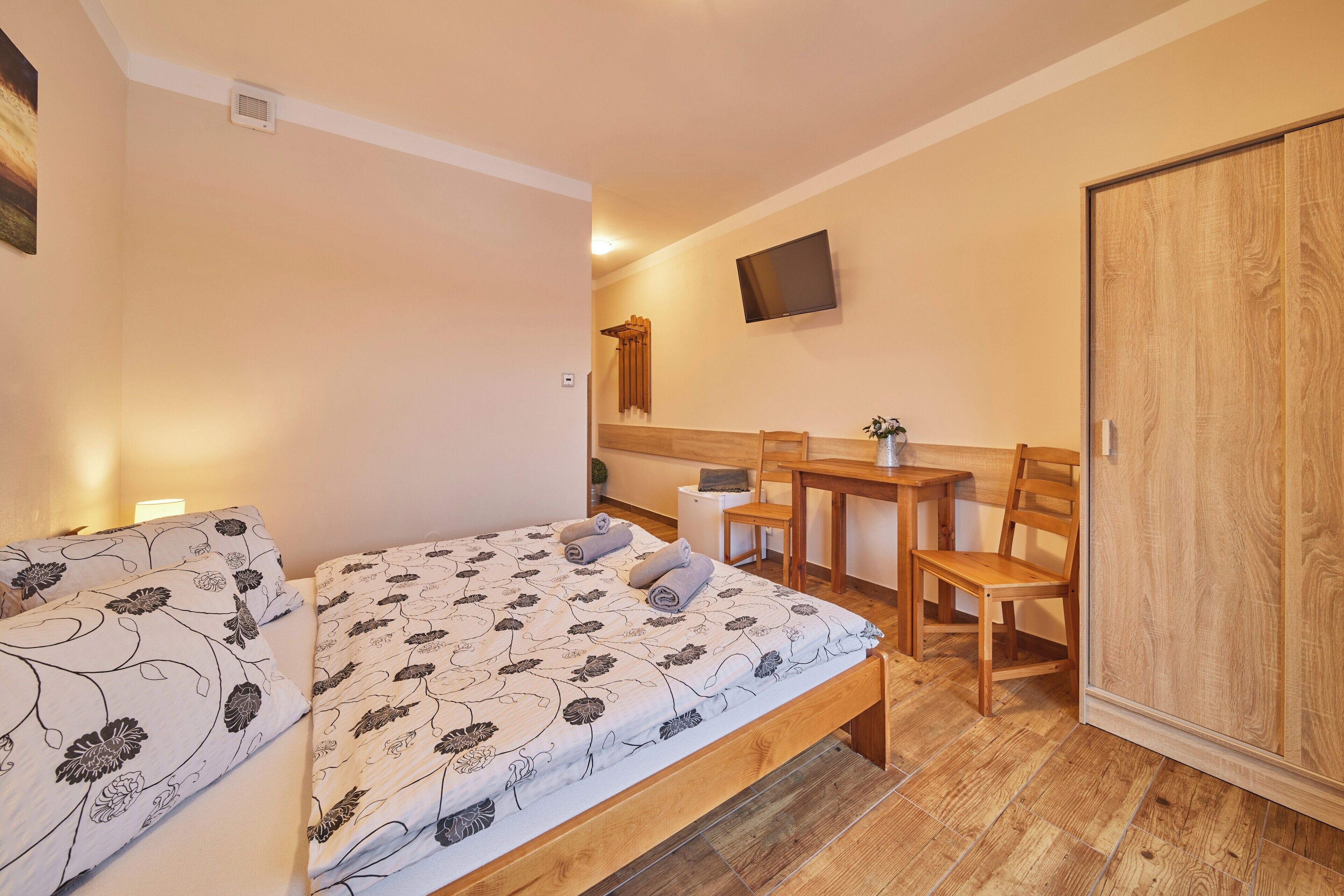 Double Room, Garden View | Free WiFi