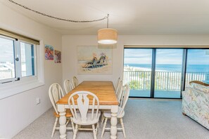 Dining - Great views from this oceanfront side view unit (Ocean City)