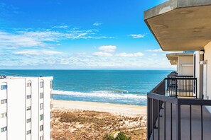 Property grounds - Oceanfront Building With Great Ocean and Bay Views (Ocean City)