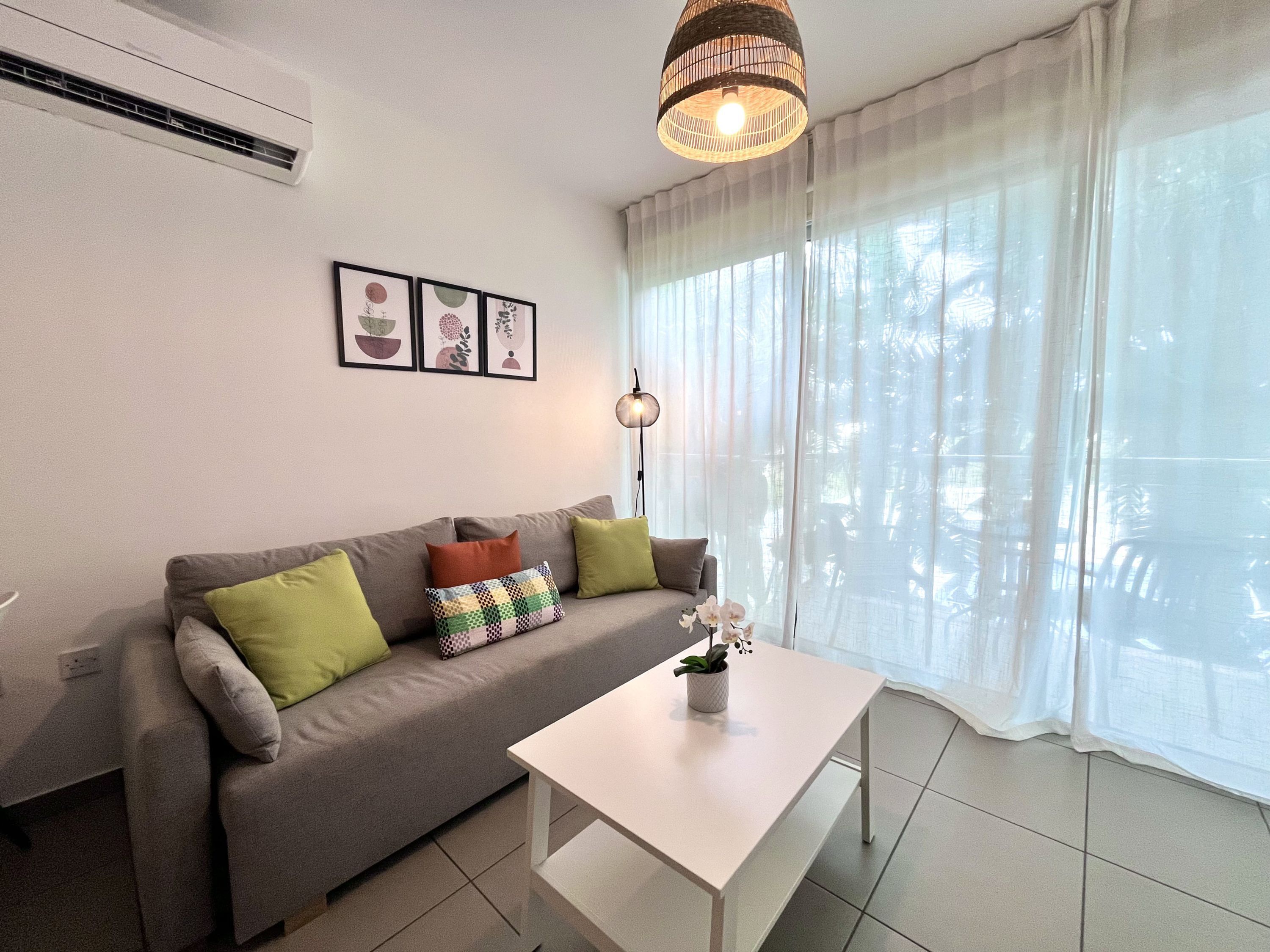 House | 1 bedroom