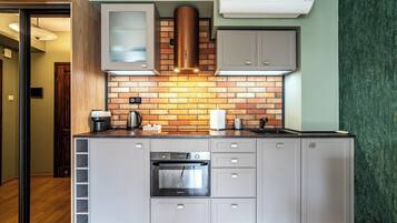 Studio Suite, 1 giường đôi | Bếp nhỏ riêng