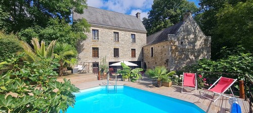 Room 'Chambre Campagne' with Shared Pool, Shared Terrace and Wi-Fi