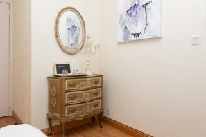 1 habitación, wifi y ropa de cama 