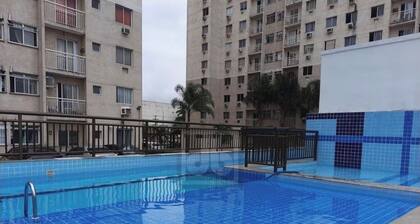 Fully furnished apartment in a family-friendly condominium, 2 bedrooms, in the heart of Rio de Janeiro.