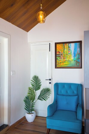 Interior - Alaya Stays Evara - 2 BHK Hilltop (Mussoorie)