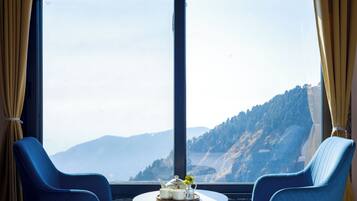 Deluxe Villa, Balcony | Interior