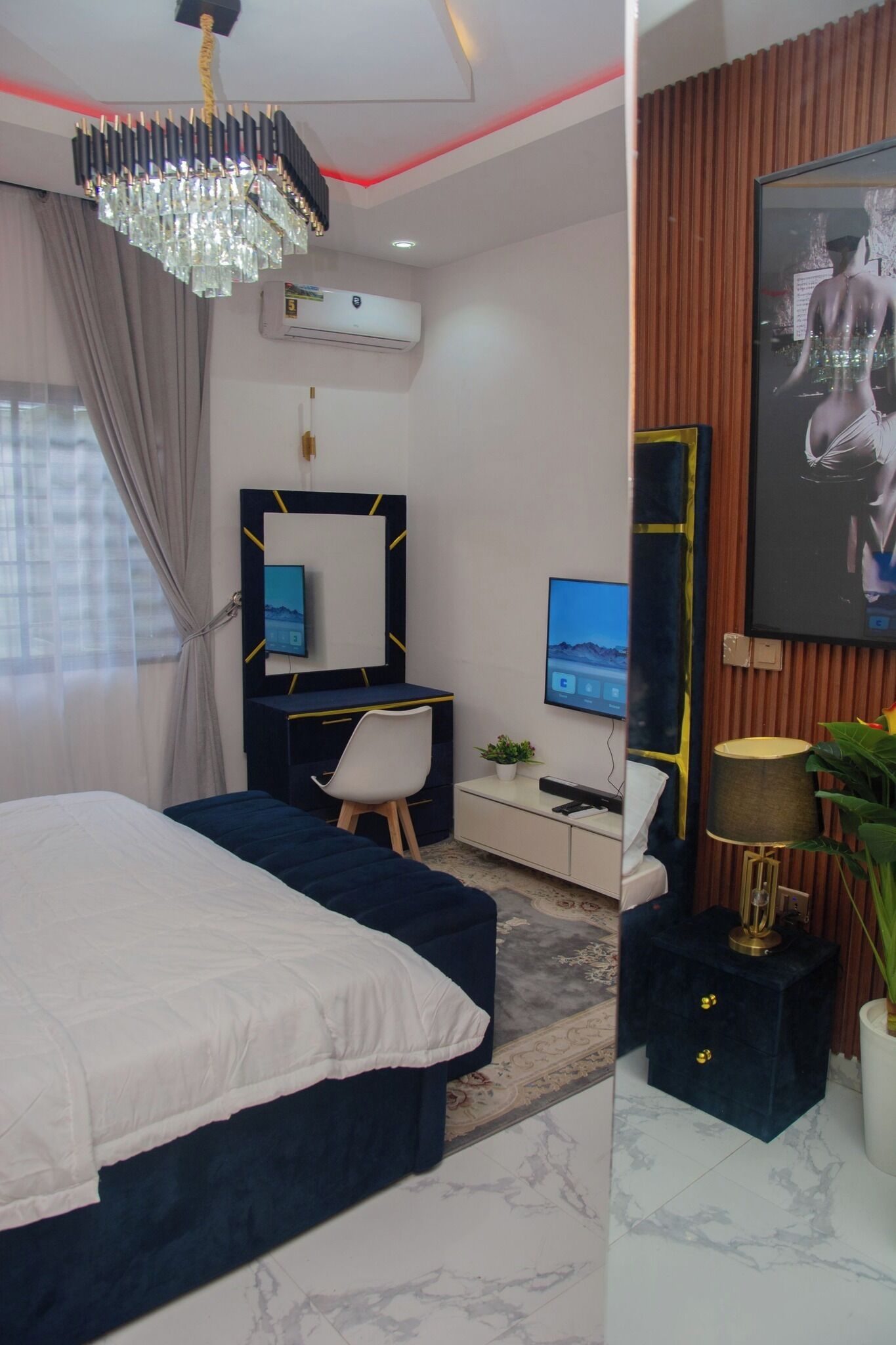 Deluxe Room, Balcony, City View