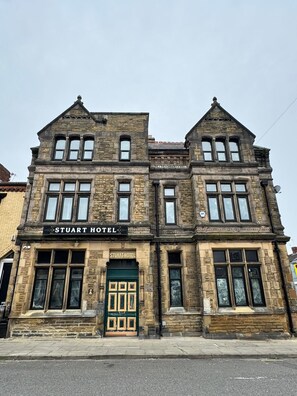 Exterior - The Stuart Hotel (Liverpool)