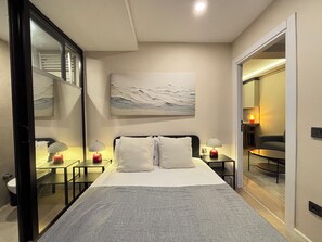 Room - Prime Location 1BR in Şişli (Istanbul)