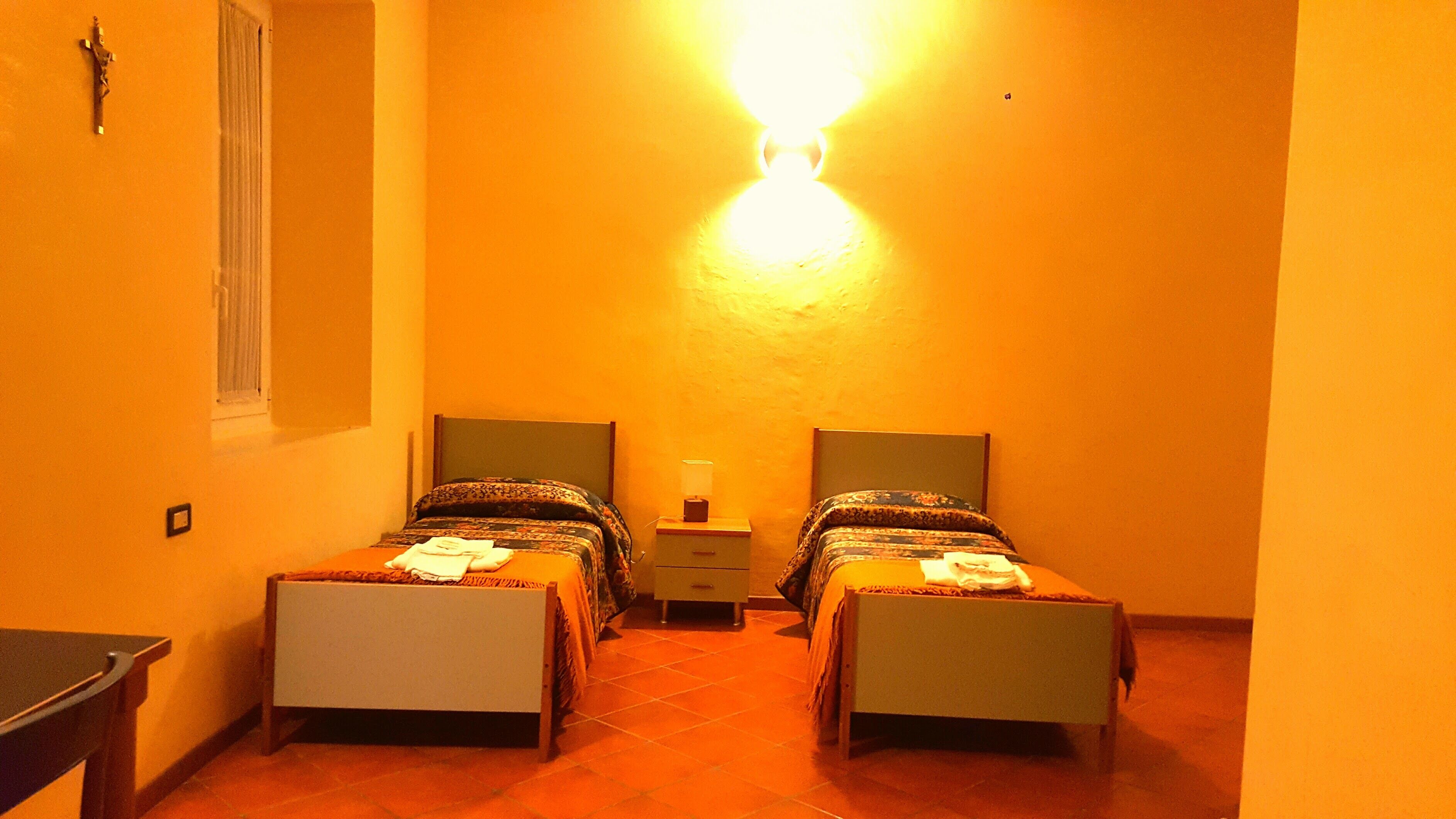 Chambre avec lits jumeaux, vue mer