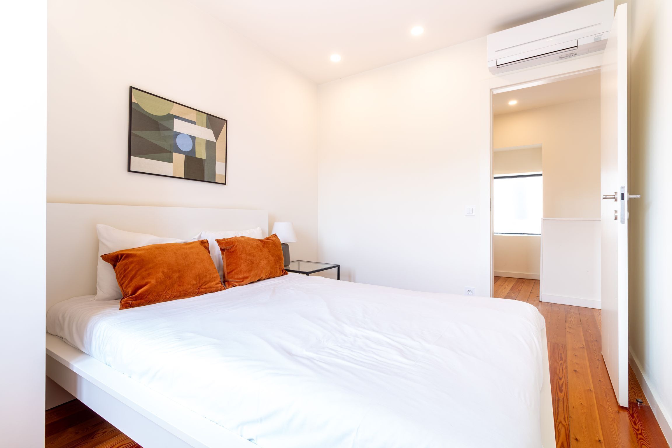 Deluxe Apartment, Balcony, River View | Free WiFi