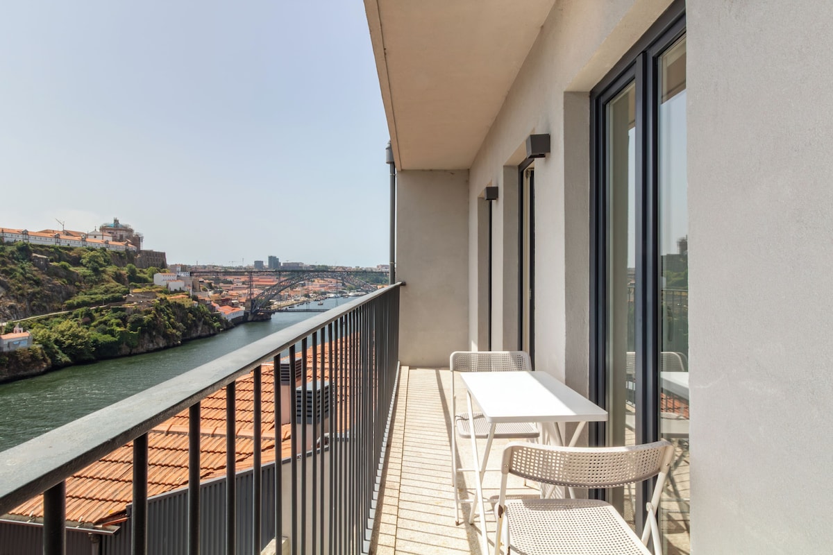 Classic Apartment, Balcony, River View | Balcony