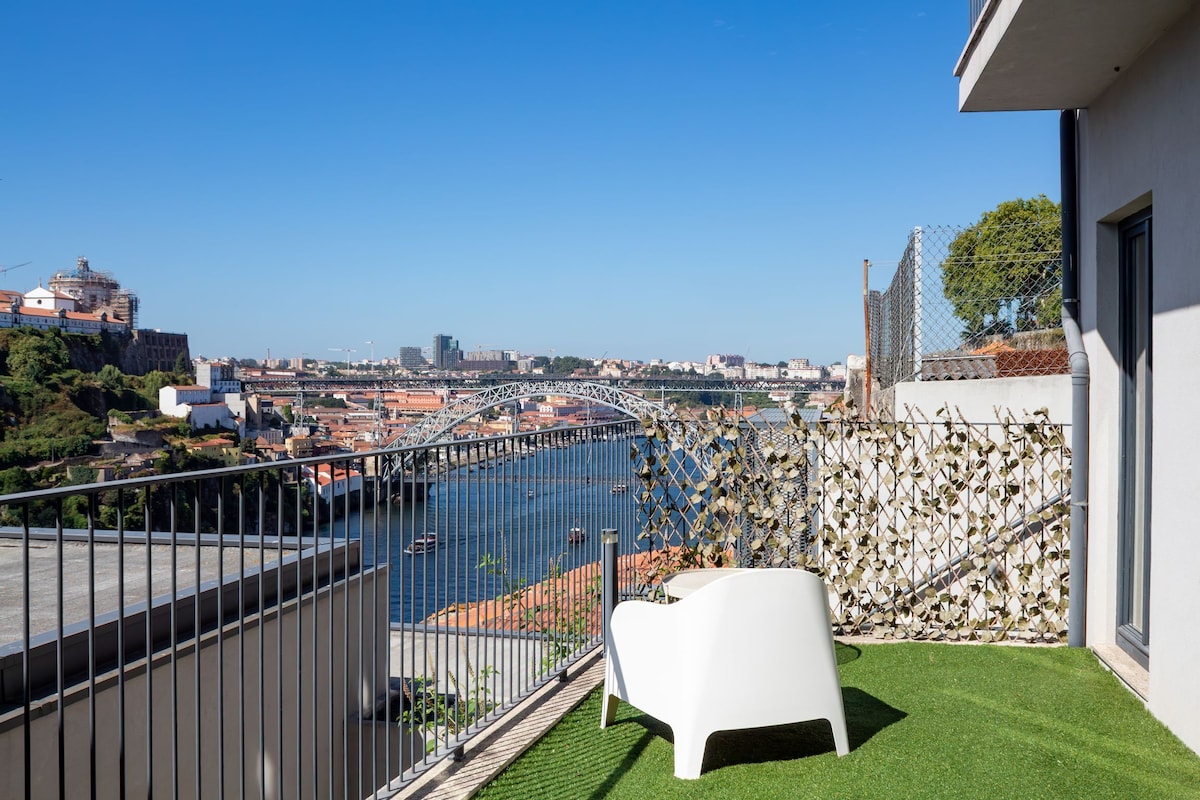 Superior Apartment, River View | Terrace/patio