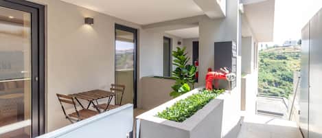 Basic Studio | Terrace/patio