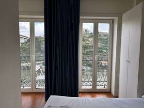 Deluxe Apartment, Balcony, River View - Corticeira Living (Porto)