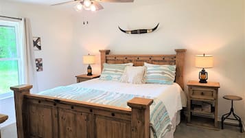 3 bedrooms, internet, bed sheets