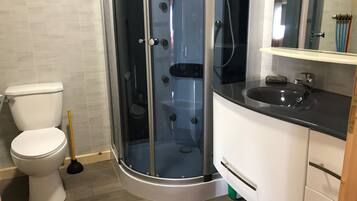 إستديو | حمام