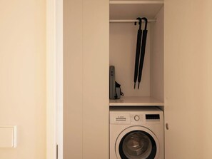 Interior - Ando Living - Fanqueiros House (Lisboa)