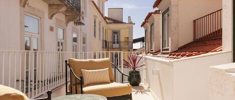 Deluxe Apartment | Terrace/patio