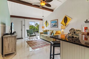 Smart TV - 1 Bedroom, 1 Bath Causeway End of Island! (Sanibel)