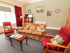 Living area - Macmathuna (Kilrush)