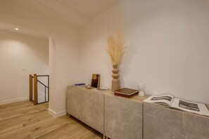 Interior - A Cosy 2-Br/2BA Duplex - Louvre/Rivoli (Paris)