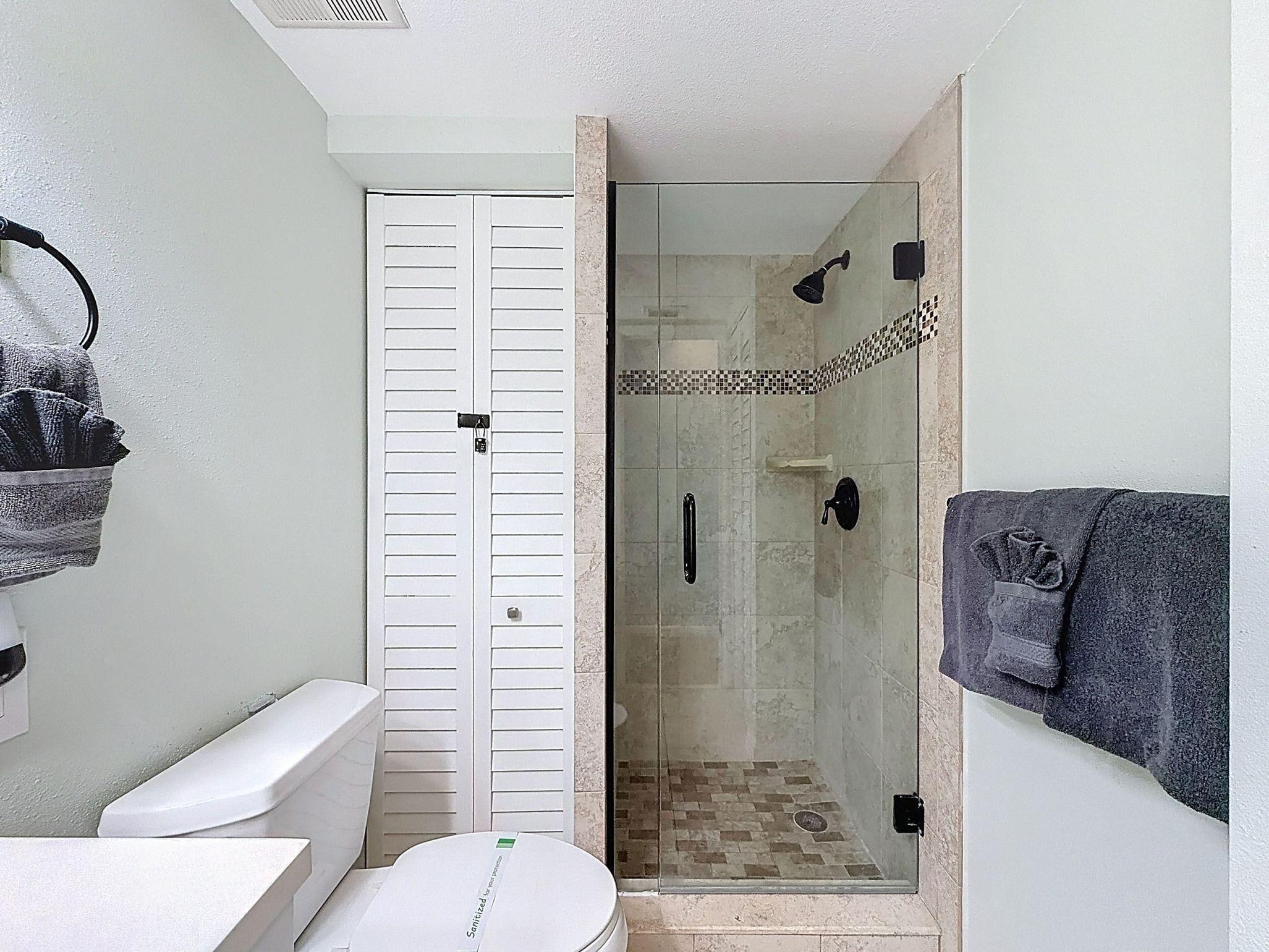 Condo, 1 Queen Bed with Sofa bed (Harbor House 26) | Bathroom