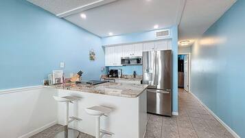 Appart'hôtel, 1 grand lit et 1 canapé-lit (Harbor House 26) | Cuisine privée