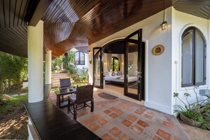 Terrace/patio - Luxury Cottage, Balcony, Garden View (Koh Samui)