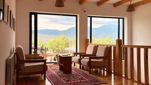 Living area - Kemin Guest House (Kaindy)