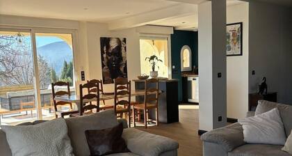 Maison avec Jacuzzi Privatif & Jardin â 5 Pers