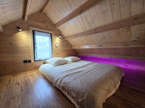 Room - Charming chalet in the heart of the Auvergne (Vitrac)