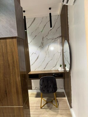 Suite de luxe, vistes al jardí | Interior