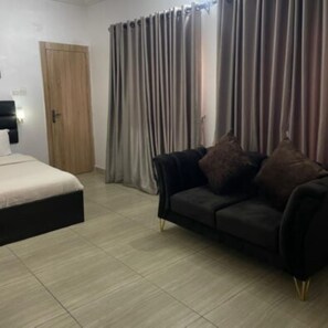 Standard Room, Garden View | Interior - The Cocoon Luxury Suites Gbagada (Lagos)