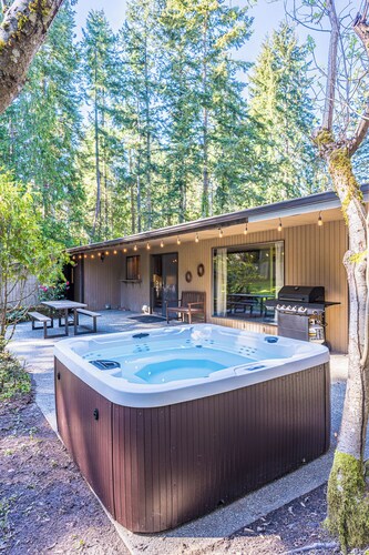 Lower Elwha Base Camp Near Olympic National Park