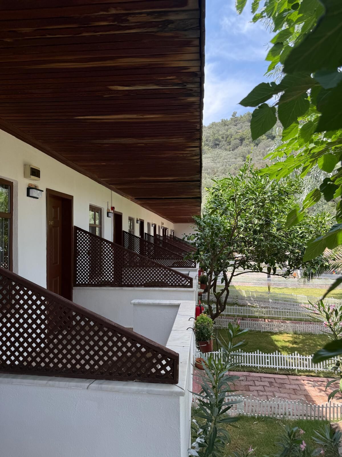 Standard Double Room, Patio, Garden View | Property grounds