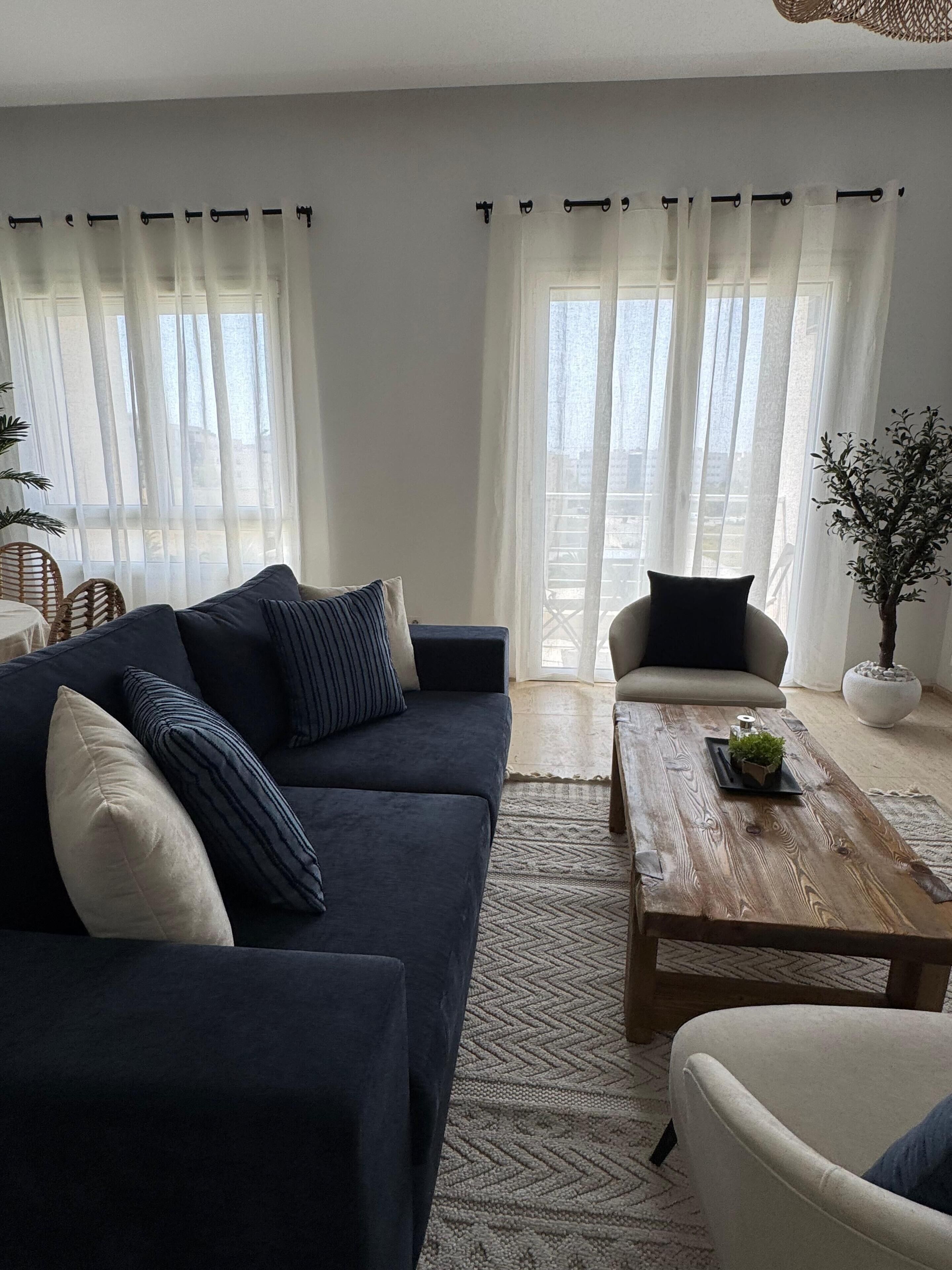 Apartment, 2 Bedrooms | Living room