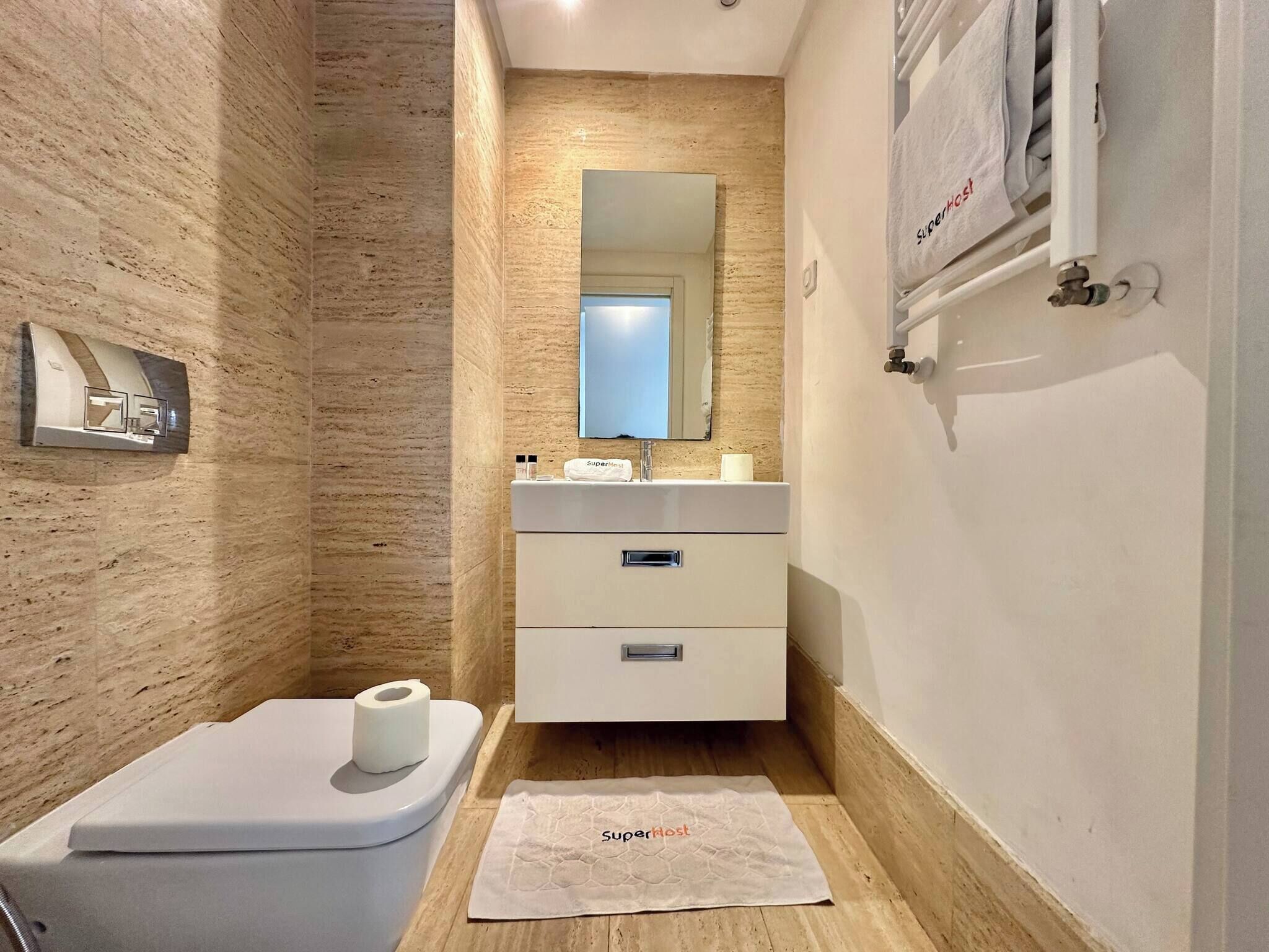 Apartment, 2 Bedrooms | Bathroom