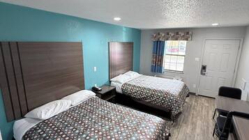 Chambre Double, 2 grands lits, non-fumeurs